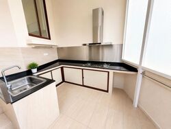 Phillips Avenue (D19), Semi-Detached #572690631